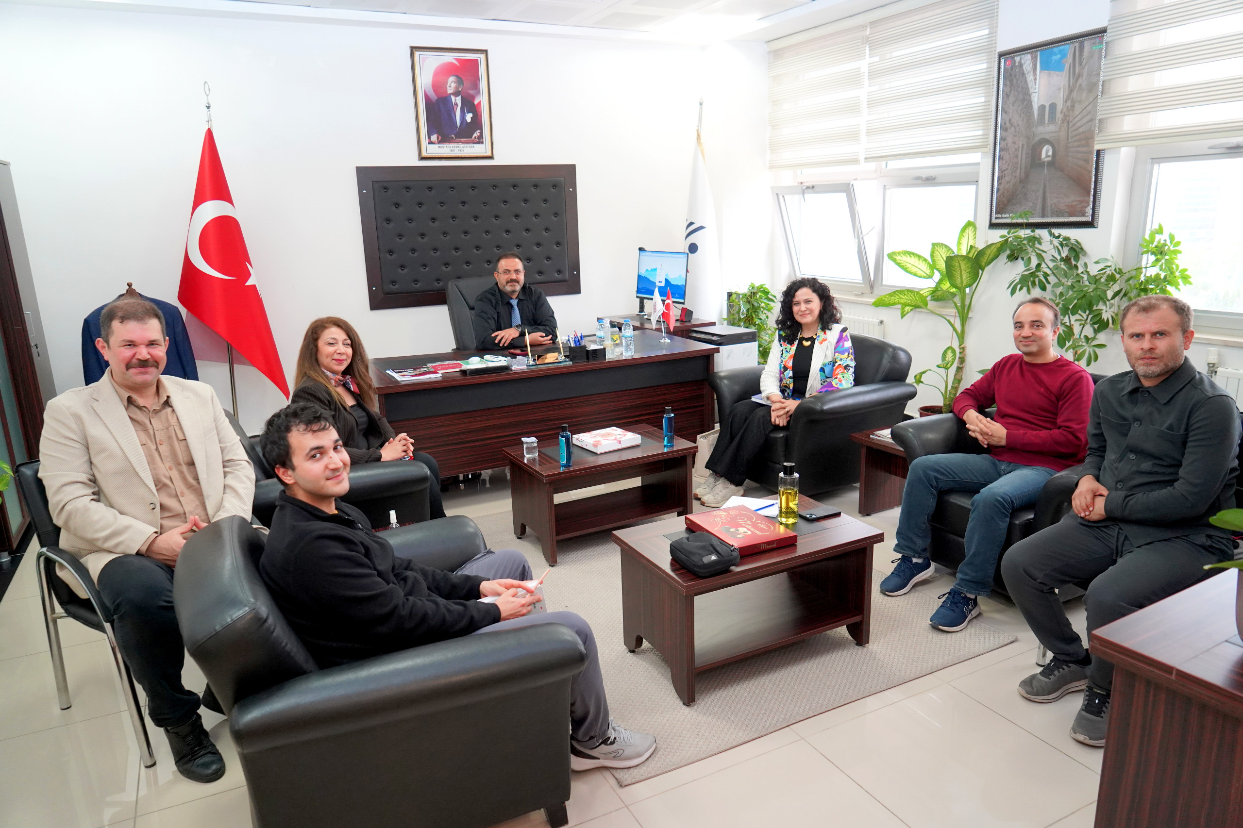 Engelsiz Üniversite Birimi 2026-2027 Eğitim-Öğretim Yılı Yönetim Kurulu Toplantısı Gerçekleştirildi